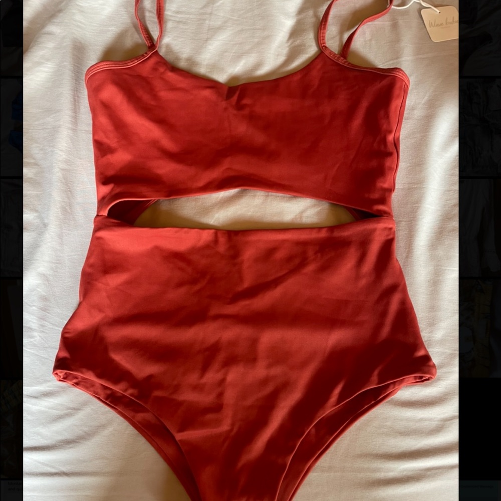 Wave Babe Swimwear Maya One piece size Large color Spice